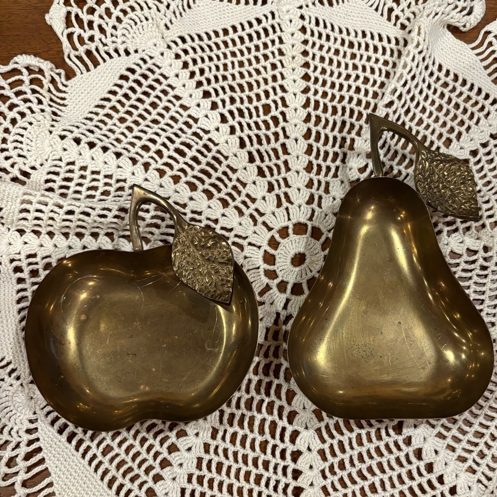 Vintage Brass Apple and Pear Trinket Dishes - Picture 1 of 9